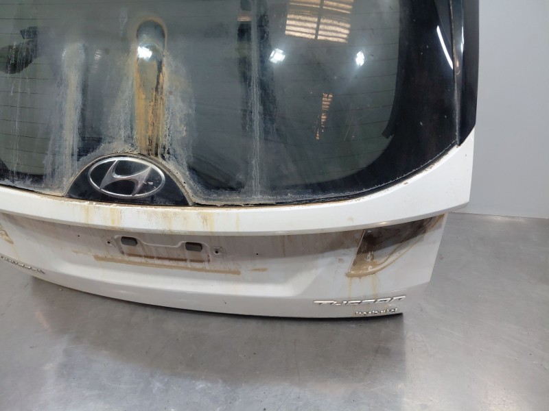 Recambio de porton trasero para hyundai tucson hybrid referencia OEM IAM   