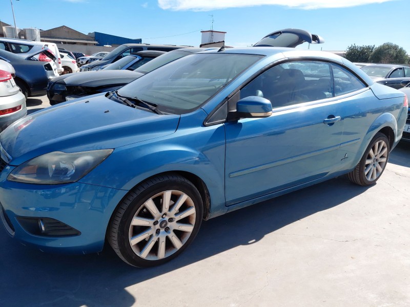 ford focus ii descapotable del año 2010