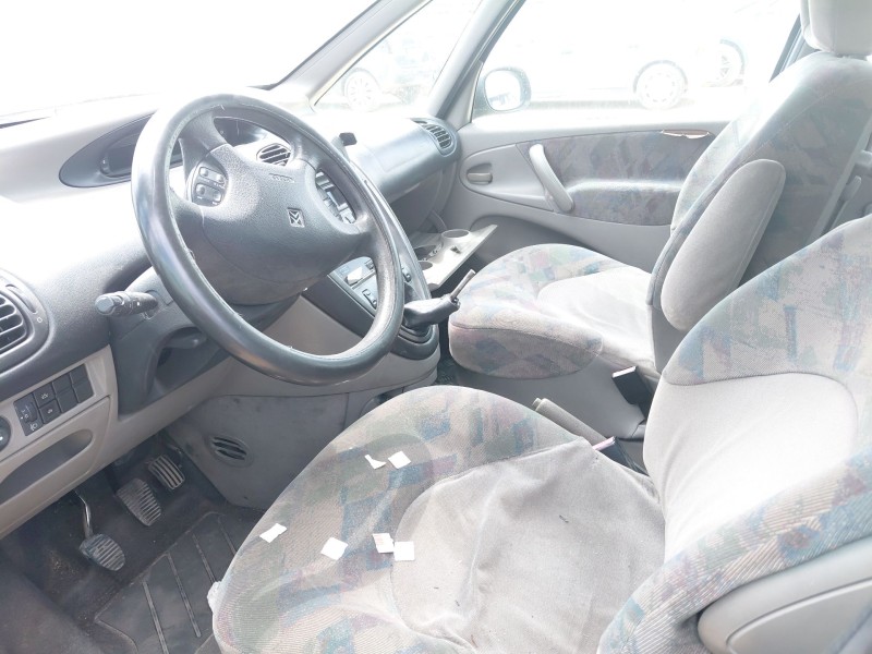 citroën xsara picasso (n68) del año 2002