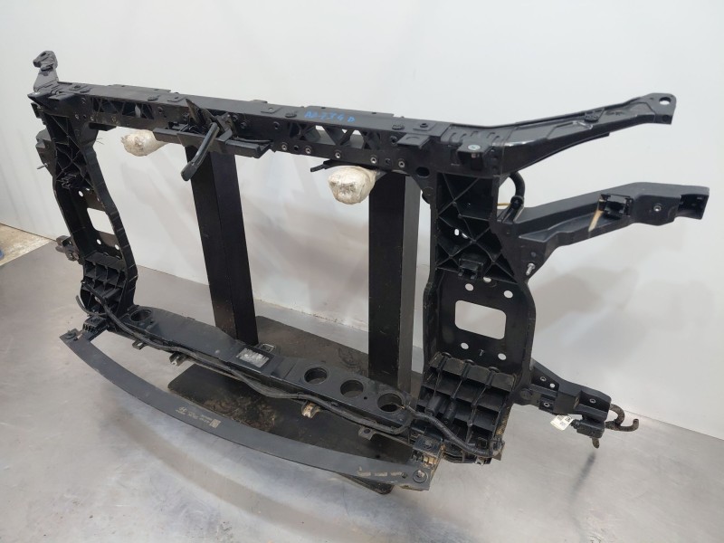 Recambio de panel frontal para hyundai tucson hybrid referencia OEM IAM   