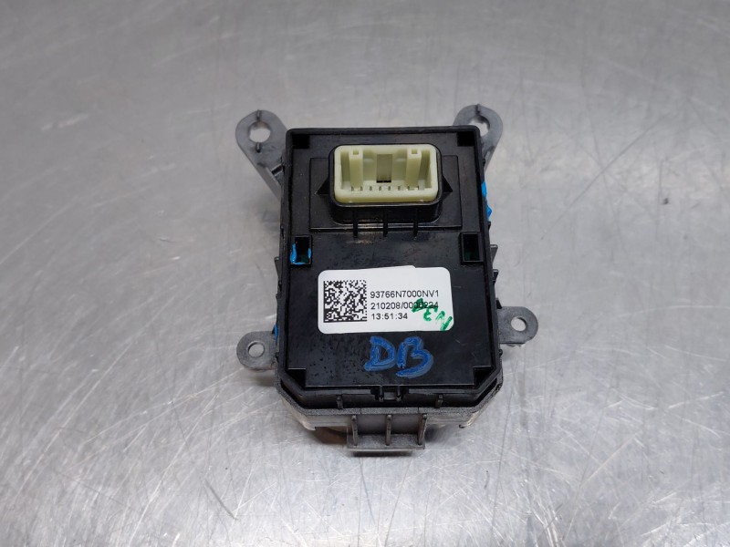 Recambio de palanca freno de mano para hyundai tucson hybrid referencia OEM IAM   