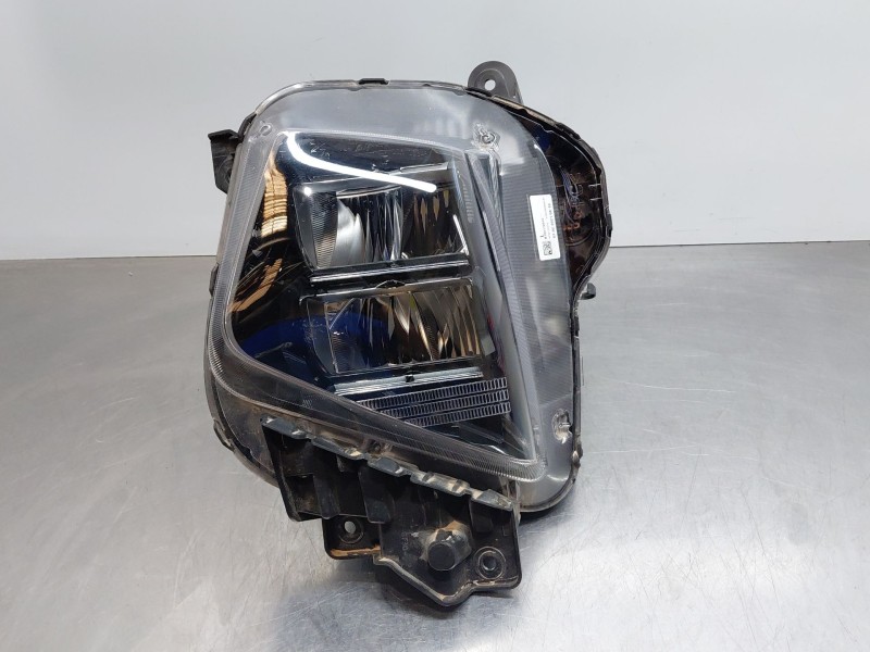 Recambio de faro izquierdo para hyundai tucson hybrid referencia OEM IAM   