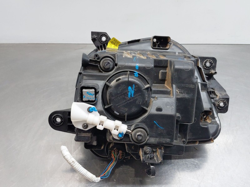 Recambio de faro izquierdo para hyundai tucson hybrid referencia OEM IAM   