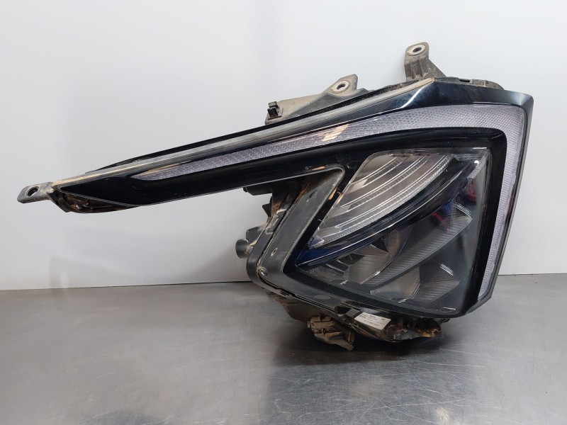 Recambio de faro derecho para kia sportage concept referencia OEM IAM   