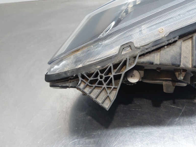 Recambio de faro izquierdo para fiat doblo cargo (263_) 1.3 d multijet (263wxu1a) referencia OEM IAM   