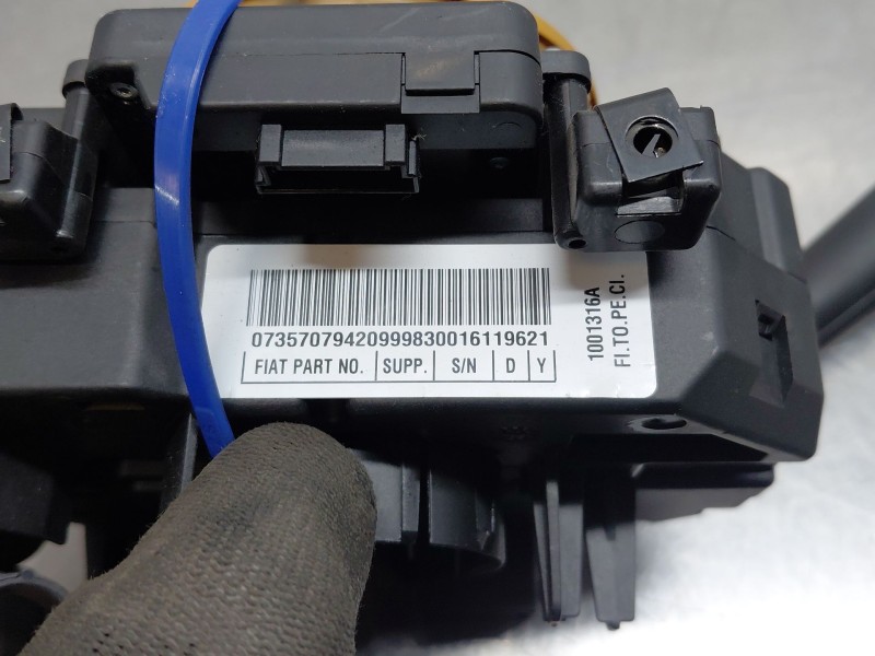 Recambio de mando multifuncion para fiat doblo cargo (263_) 1.3 d multijet (263wxu1a) referencia OEM IAM   
