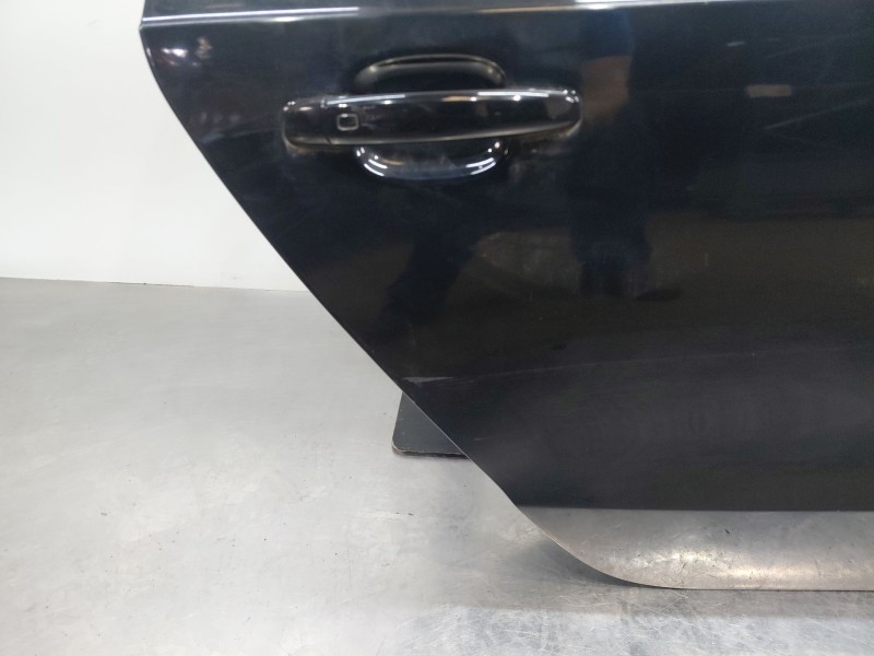Recambio de puerta trasera derecha para audi a5 sportback (8ta) 2.0 tdi referencia OEM IAM 8T8833052D  