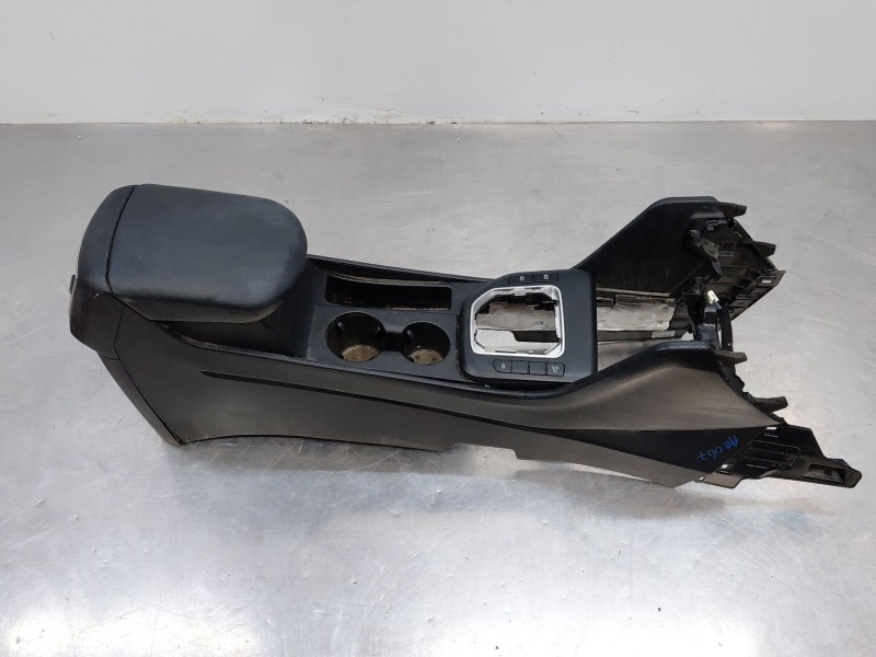 Recambio de apoyabrazos central para kia sportage concept referencia OEM IAM   