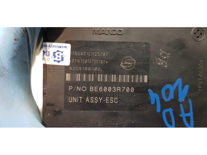 Recambio de abs para ssangyong rodius xdi limited referencia OEM IAM 4894021800 A2C97801102 