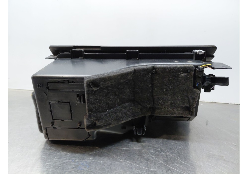 Recambio de guantera para mercedes-benz clase e t-model (s213) e 350 d (213.222) referencia OEM IAM   