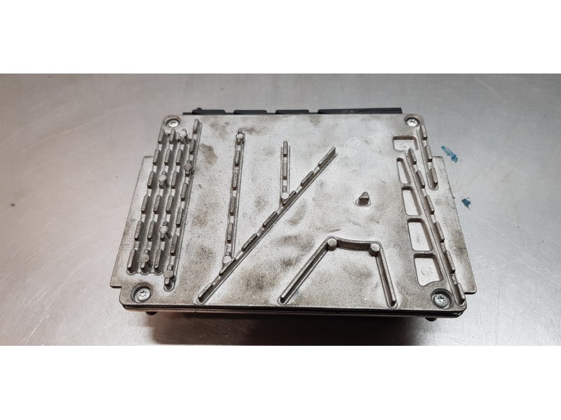 Recambio de centralita motor uce para volvo v70 familiar ocean race referencia OEM IAM 30646978   Recambio de centralita motor uce para volvo v70 familiar ocean race referencia OEM IAM 30646978