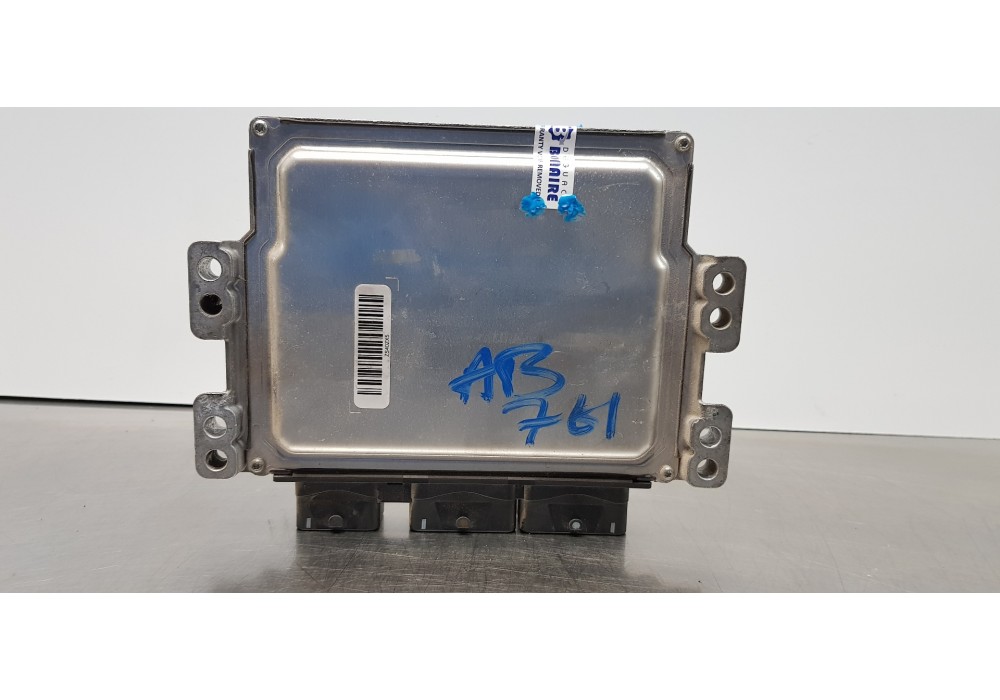 Recambio de centralita motor uce para renault megane iii berlina 5 p expression referencia OEM IAM 237101715R 237100914R 