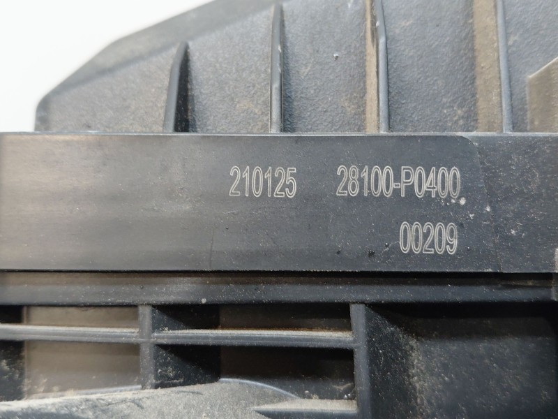 Recambio de filtro aire para hyundai tucson hybrid referencia OEM IAM   