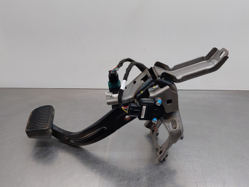 Recambio de pedal freno para hyundai tucson hybrid referencia OEM IAM   