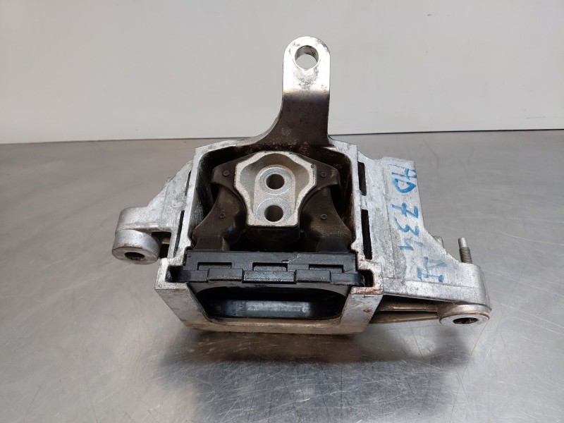 Recambio de soporte motor izquierdo para hyundai tucson hybrid referencia OEM IAM   