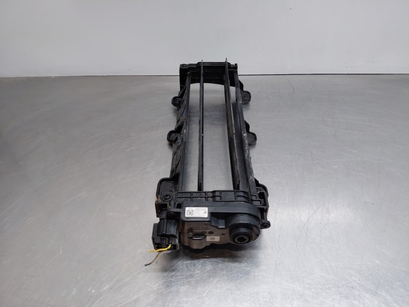 Recambio de rejilla aireadora para hyundai tucson hybrid referencia OEM IAM   