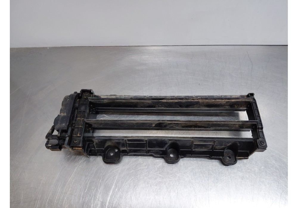 Recambio de rejilla aireadora para hyundai tucson hybrid referencia OEM IAM   