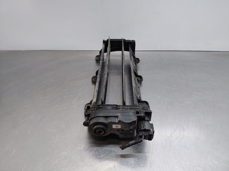 Recambio de rejilla aireadora para hyundai tucson hybrid referencia OEM IAM   