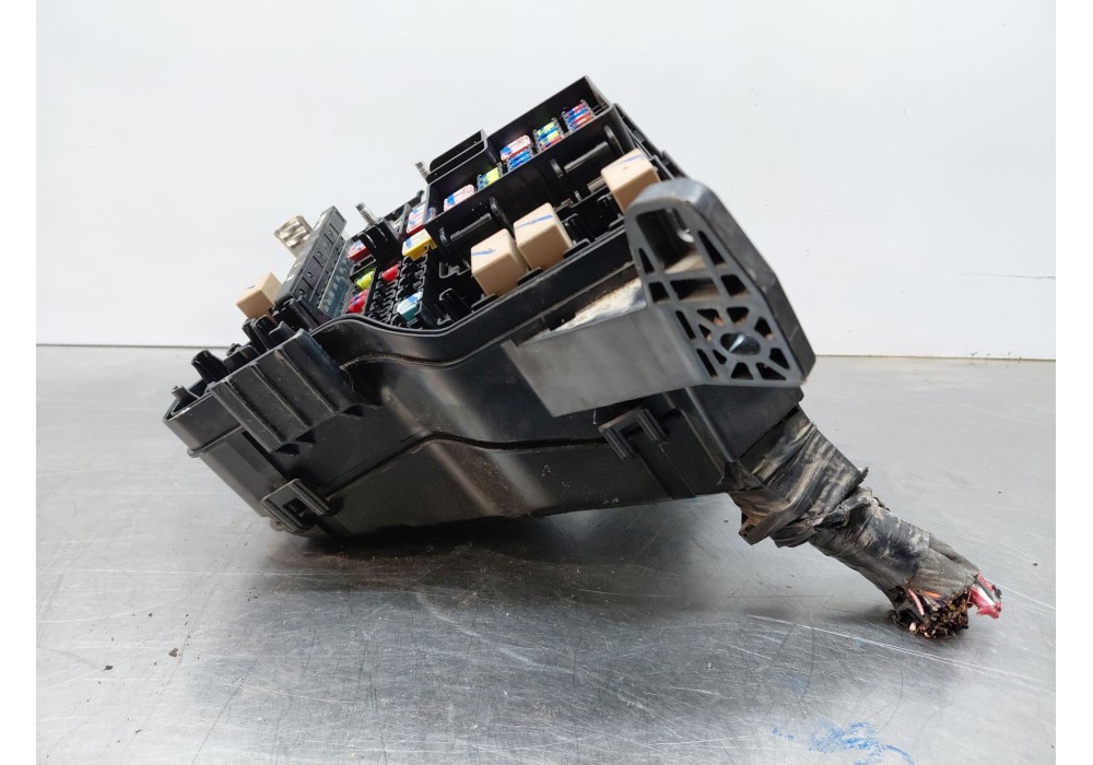 Recambio de caja reles / fusibles para kia sportage concept referencia OEM IAM   