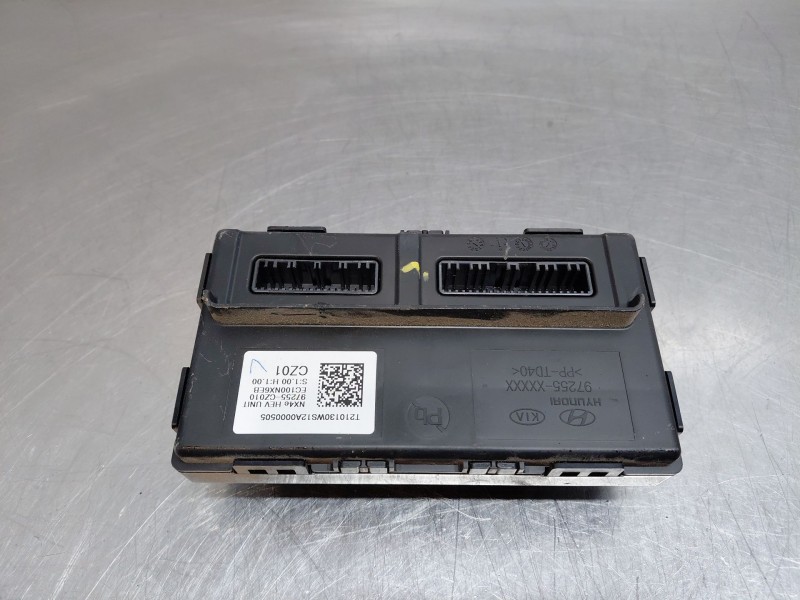 Recambio de modulo electronico para hyundai tucson hybrid referencia OEM IAM   