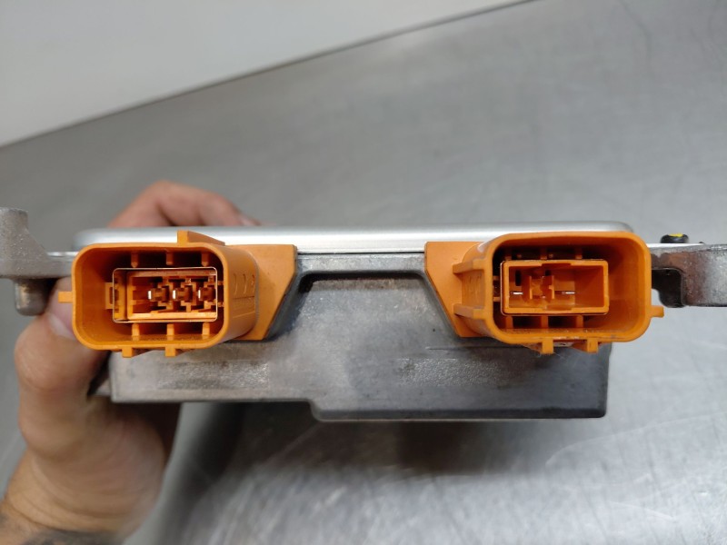 Recambio de modulo electronico para hyundai tucson hybrid referencia OEM IAM   