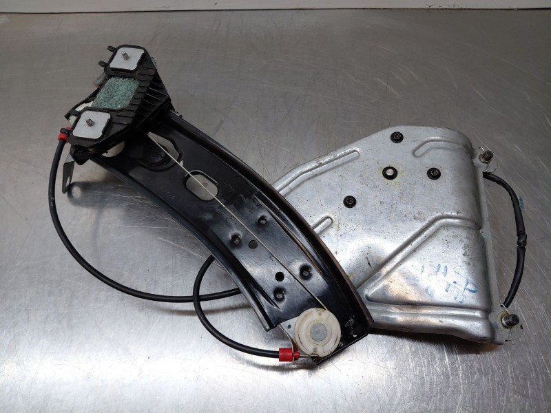 Recambio de elevalunas trasero derecho para ford focus ii descapotable 2.0 tdci referencia OEM IAM   