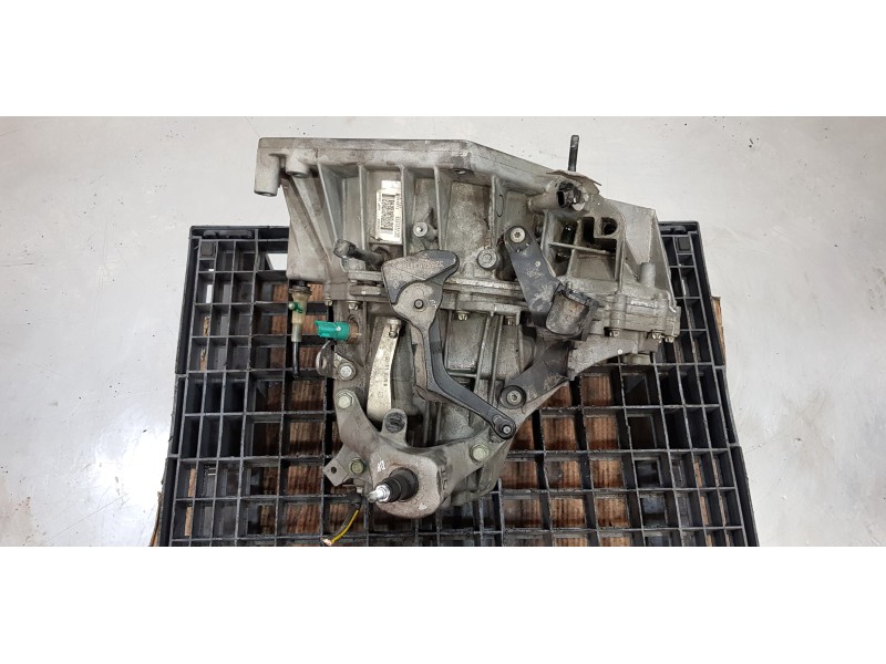 Recambio de caja cambios para nissan qashqai (j11) acenta referencia OEM IAM TL4137 320103418R 320104EA0C