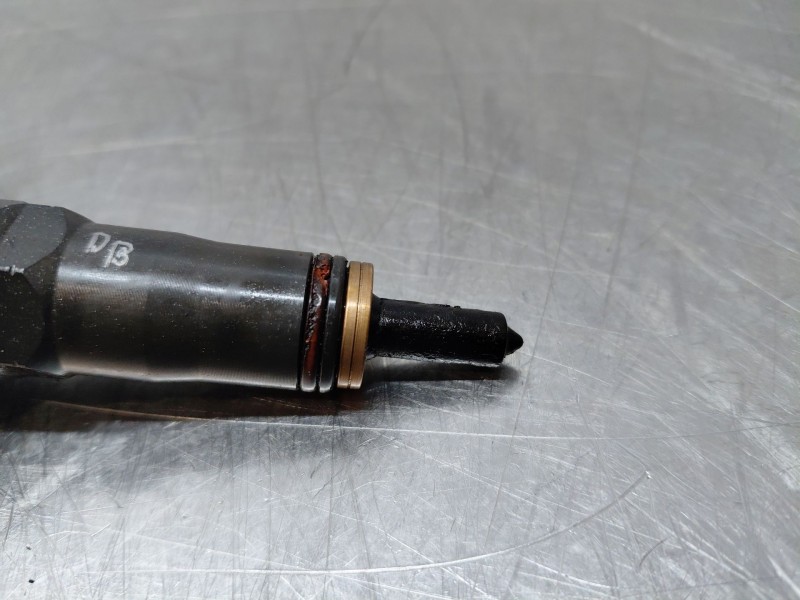 Recambio de inyector para audi a6 c5 (4b2, 4b4) 1.9 tdi referencia OEM IAM 038130073AR  