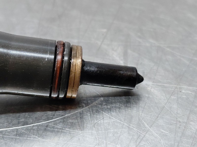 Recambio de inyector para audi a6 c5 (4b2, 4b4) 1.9 tdi referencia OEM IAM 038130073AR  