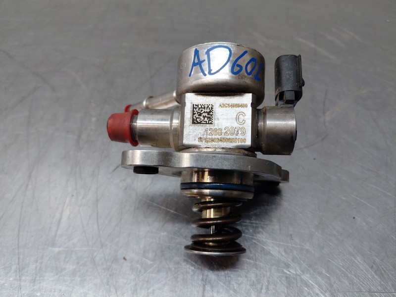 Recambio de bomba inyeccion para opel astra k lim. 5türig dynamic referencia OEM IAM 12682079  
