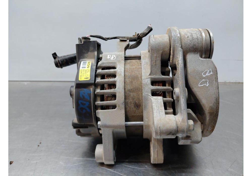 Recambio de alternador para kia sportage concept referencia OEM IAM 373002M520  