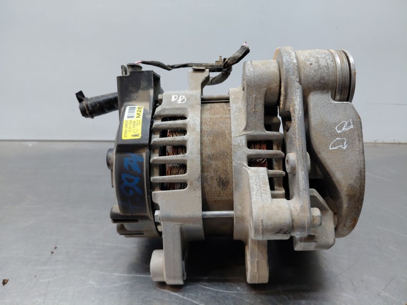 Recambio de alternador para kia sportage concept referencia OEM IAM 373002M520  