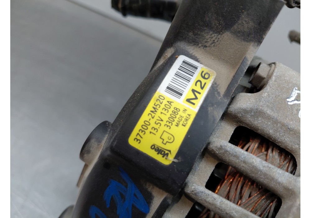 Recambio de alternador para kia sportage concept referencia OEM IAM 373002M520  