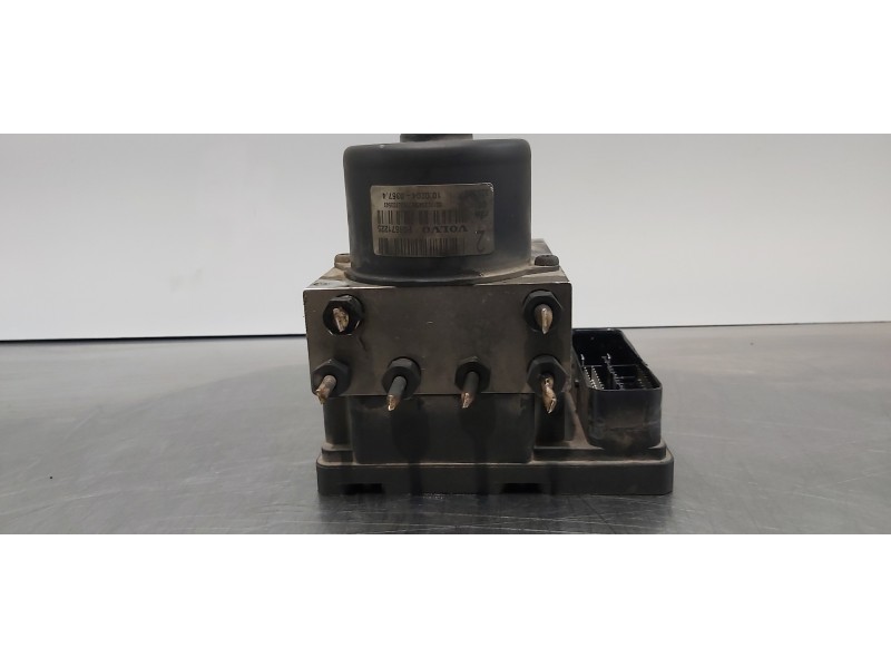 Recambio de abs para volvo s60 berlina 2.4 t / 2.5 t referencia OEM IAM 8619543   Recambio de abs para volvo s60 berlina 2.4 t / 2.5 t referencia OEM IAM 8619543
