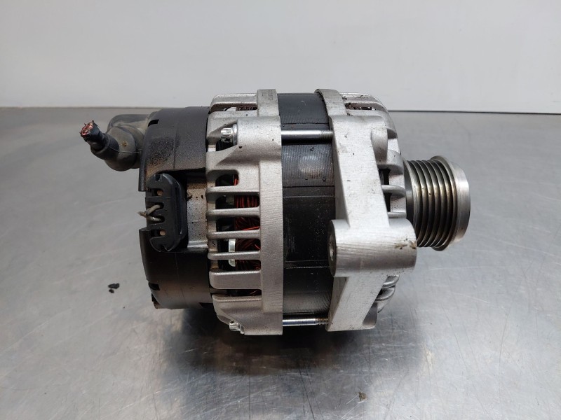 Recambio de alternador para chevrolet captiva (c100, c140) 2.0 d 4wd referencia OEM IAM 96988215  