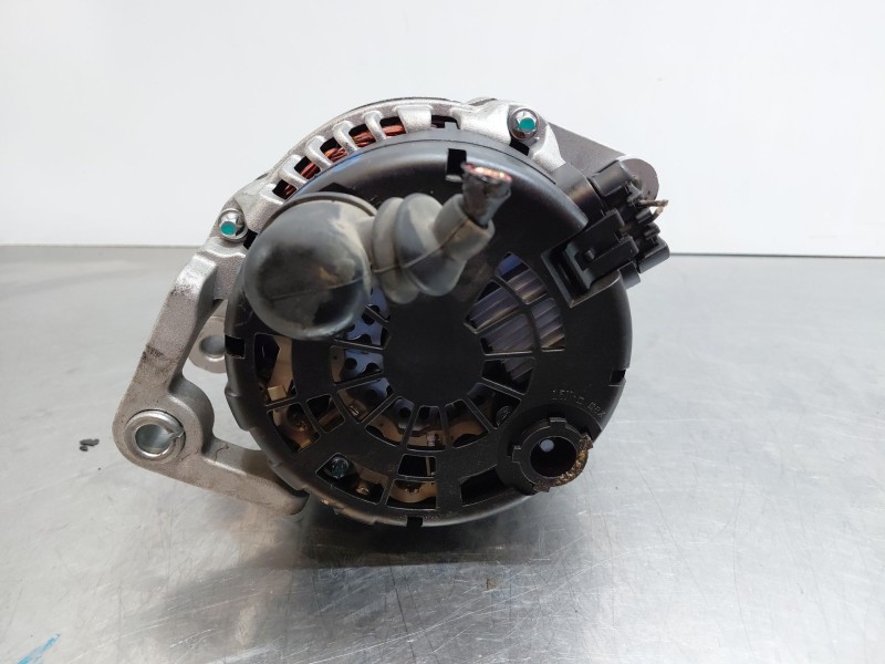 Recambio de alternador para chevrolet captiva (c100, c140) 2.0 d 4wd referencia OEM IAM 96988215  