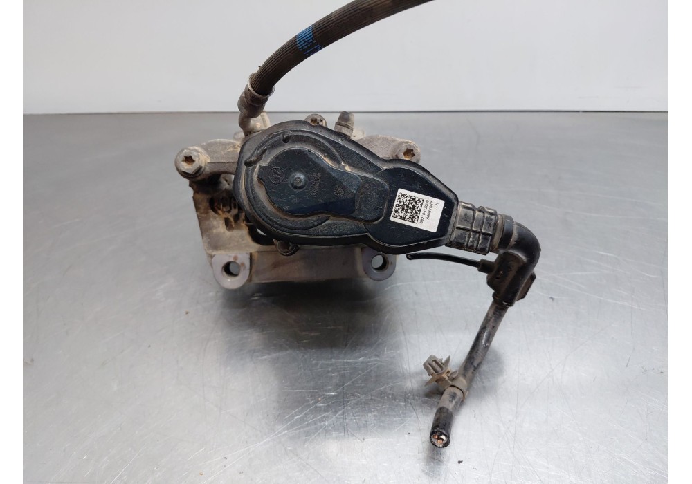 Recambio de pinza freno trasera derecha para hyundai tucson hybrid referencia OEM IAM   