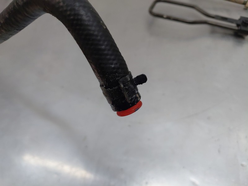 Recambio de tubo presion direccion asistida para chevrolet captiva (c100, c140) 2.0 d 4wd referencia OEM IAM   