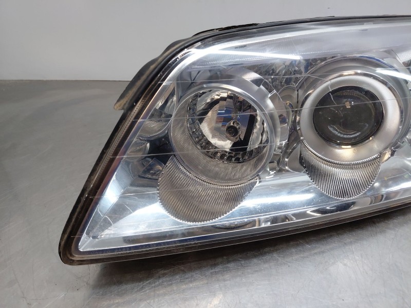 Recambio de faro izquierdo para chevrolet captiva (c100, c140) 2.0 d 4wd referencia OEM IAM 96626973  