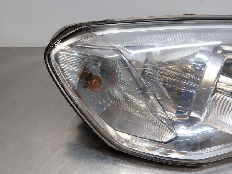 Recambio de faro derecho para chevrolet captiva (c100, c140) 2.0 d 4wd referencia OEM IAM 96626974  