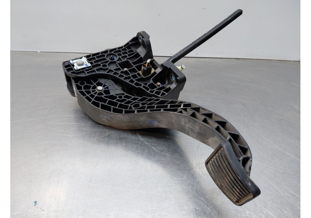 Recambio de pedal embrague para kia sportage concept referencia OEM IAM   