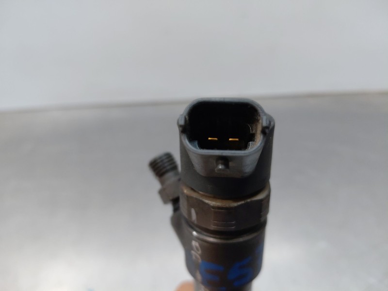 Recambio de inyector para chevrolet captiva (c100, c140) 2.0 d 4wd referencia OEM IAM   