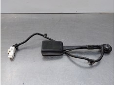 Recambio de enganche del cinturon delantero der para kia sportage concept referencia OEM IAM 88830R2000WK 654713800E 