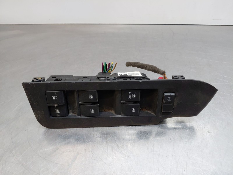 Recambio de mando elevalunas delantero izquierdo para chevrolet captiva (c100, c140) 2.0 d 4wd referencia OEM IAM 96628542  
