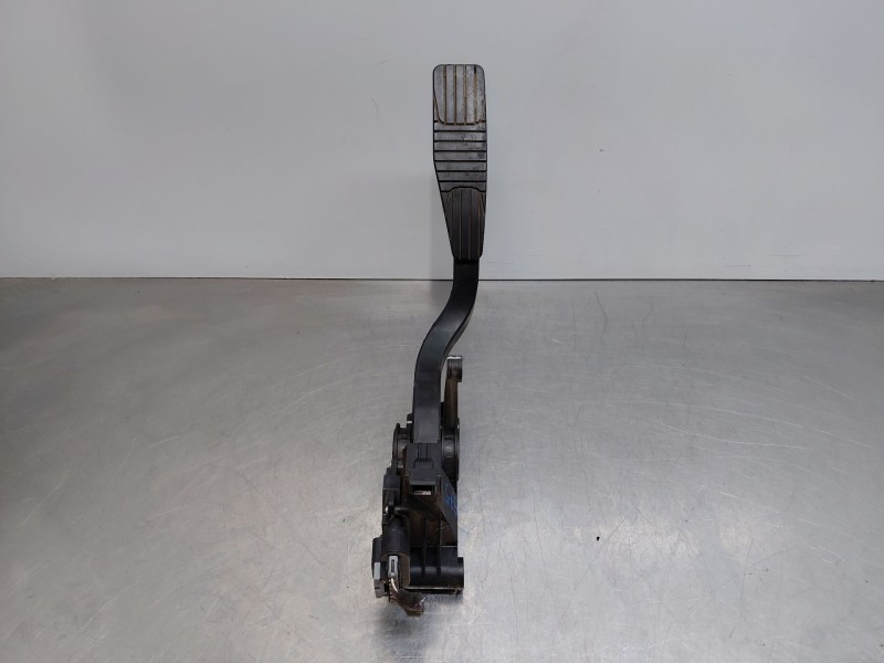 Recambio de pedal acelerador para chevrolet captiva (c100, c140) 2.0 d 4wd referencia OEM IAM 20905699  