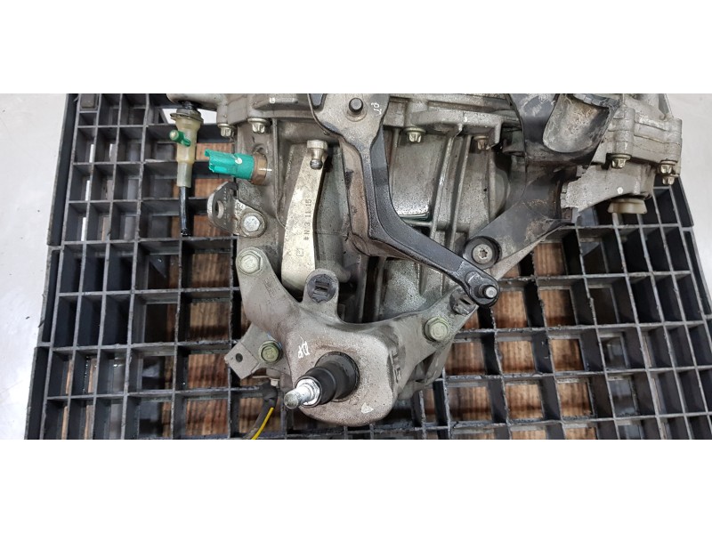 Recambio de caja cambios para nissan qashqai (j11) acenta referencia OEM IAM TL4137 320103418R 320104EA0C