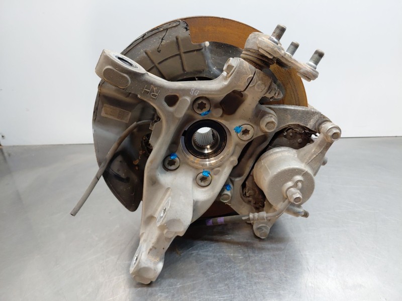 Recambio de mangueta delantera derecha para hyundai tucson hybrid referencia OEM IAM   