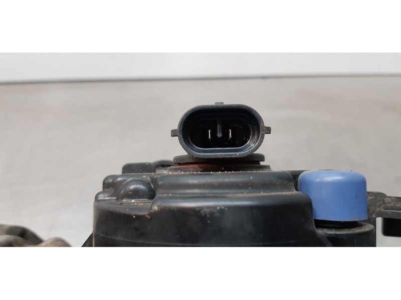 Recambio de faro antiniebla derecho para bmw serie 1 berlina (e81/e87) 123d referencia OEM IAM 63177837502  