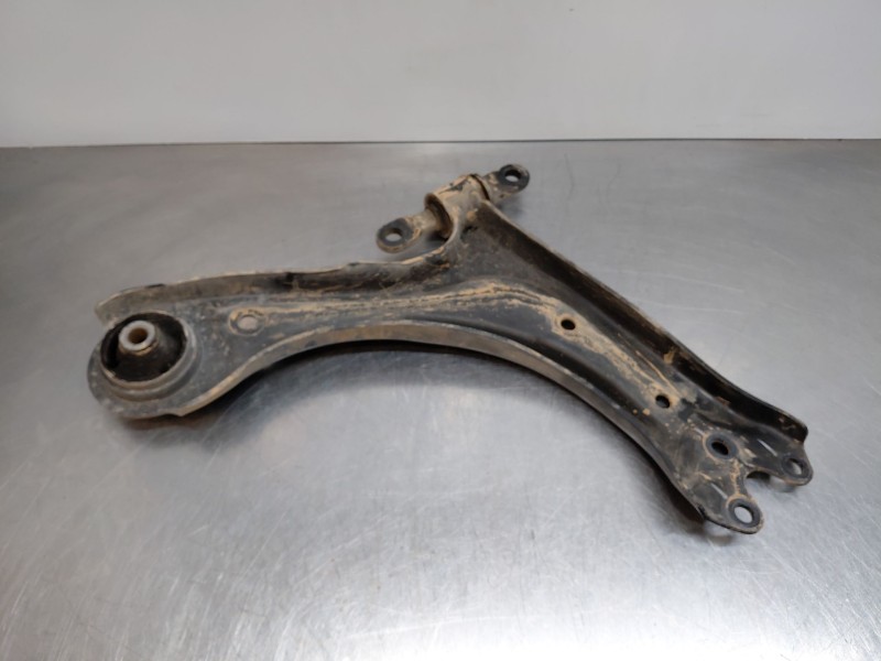 Recambio de brazo suspension inferior delantero izquierdo para hyundai tucson hybrid referencia OEM IAM   