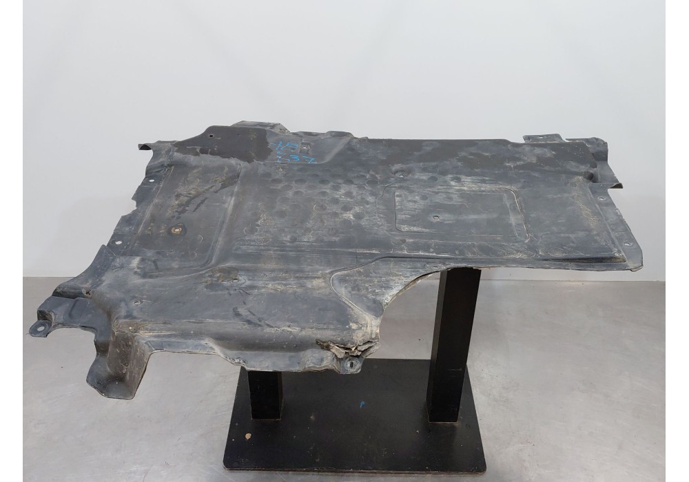 Recambio de cubrecarter para mercedes-benz clase e t-model (s213) e 350 d (213.222) referencia OEM IAM   